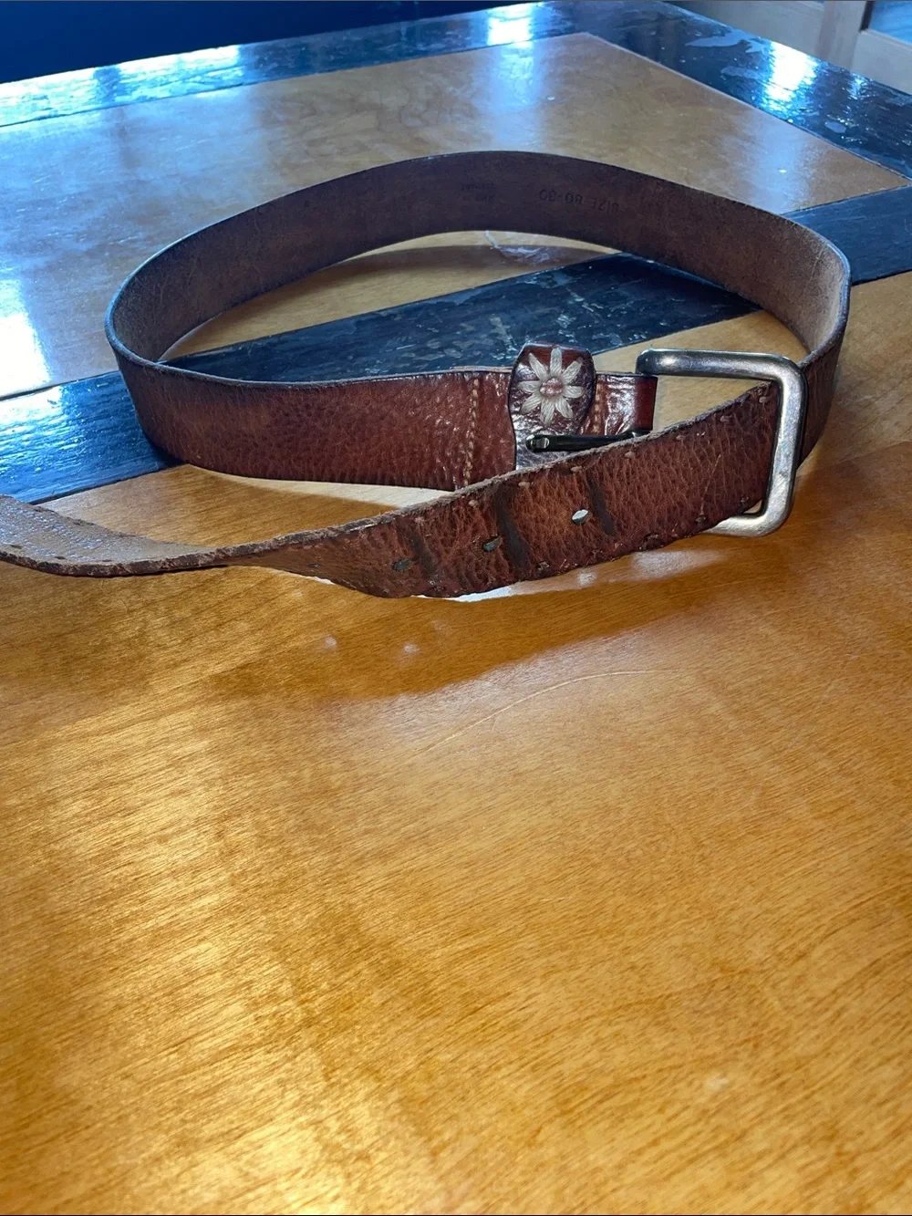 Classic Soft Brown Leather Belt with Decorative Metal Buckle, 40”